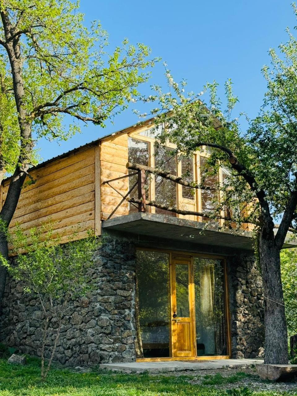 Guest House Aleksandre T'mogvi Экстерьер фото