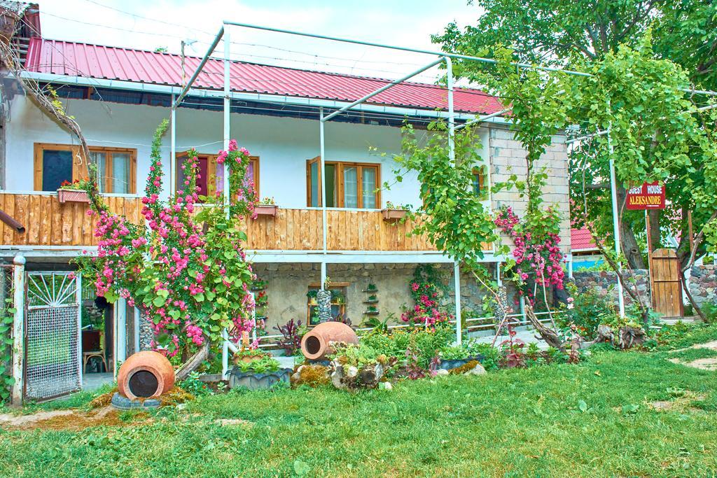 Guest House Aleksandre T'mogvi Экстерьер фото